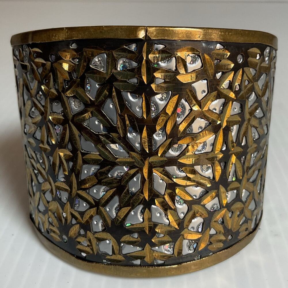 Vintage Gold Tone Metal Floral Cutout Cuff Bracelet Wide Statement Jewelry Y2k
